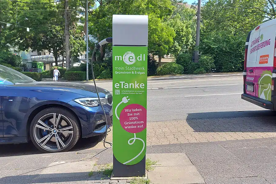 medl-eTanke öffentliche Ladestation Kaiserstraße