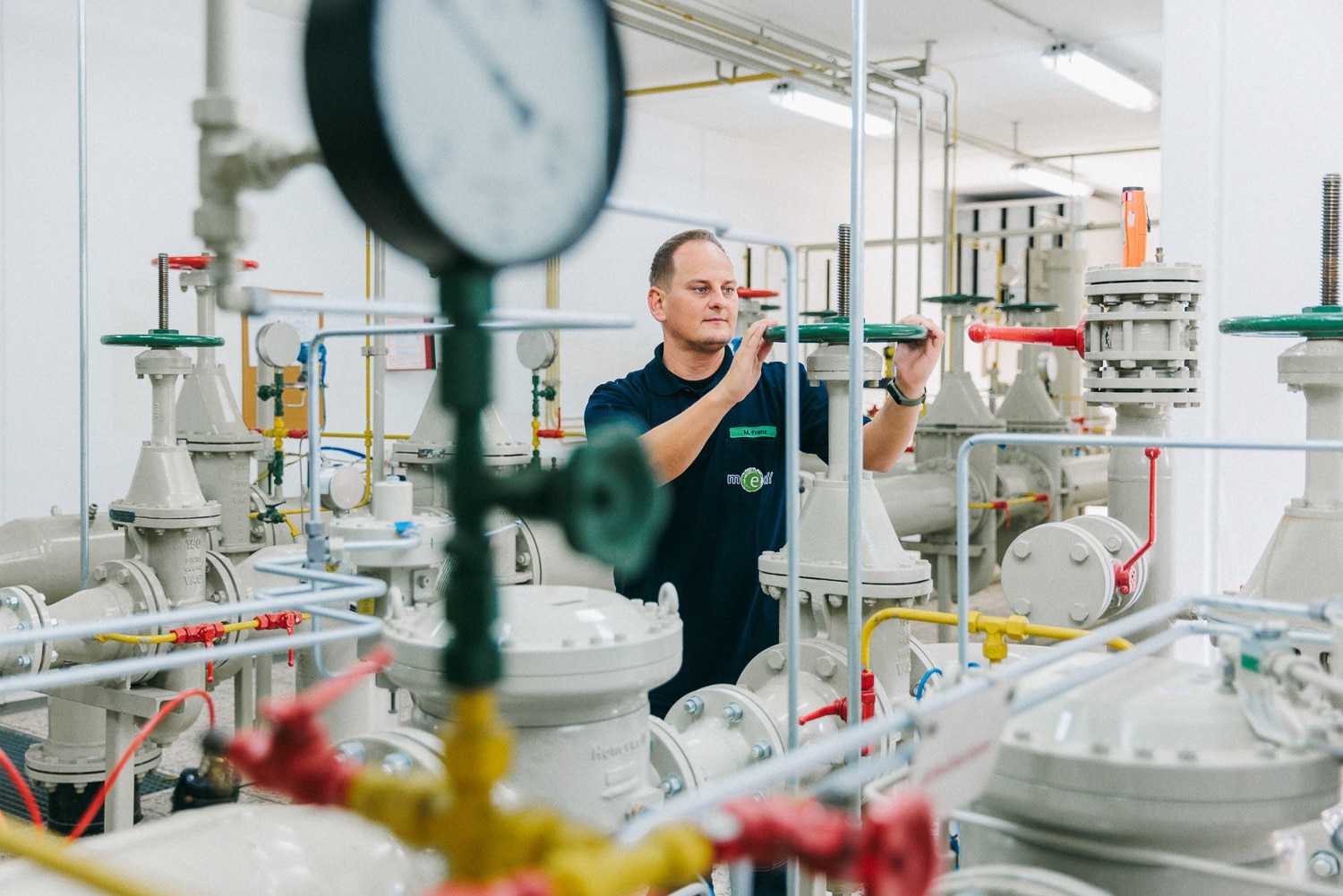 Mitarbeiter der medl in Aktion