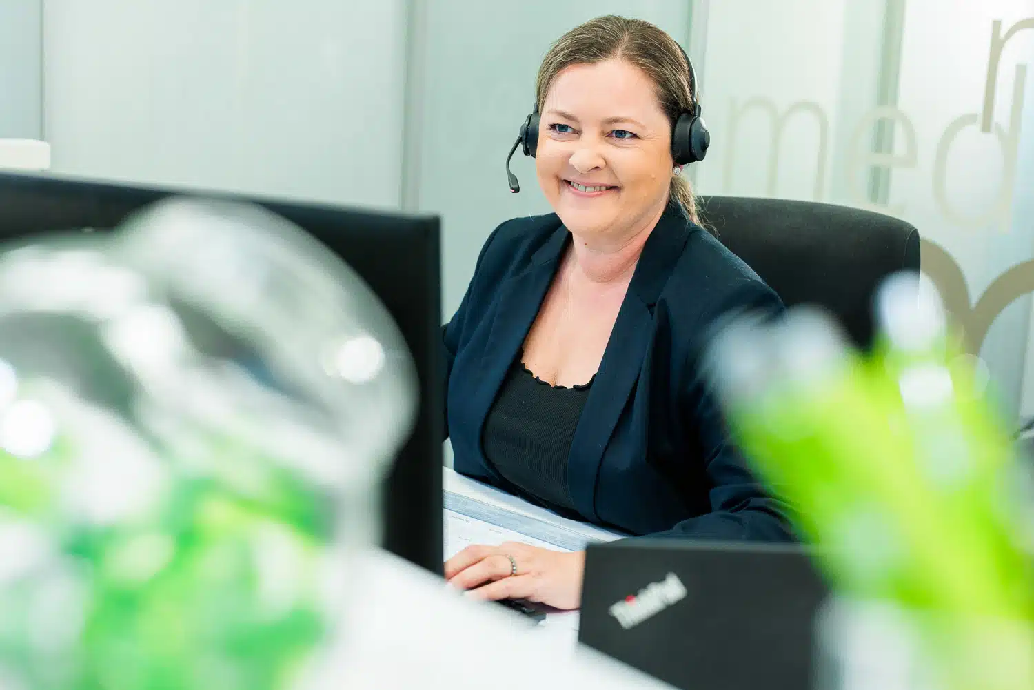 Mitarbeiter der medl in Aktion